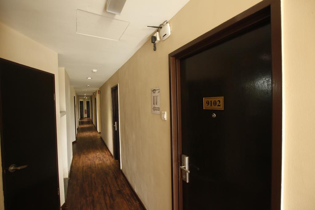 Hotel 99 Bandar Klang  Zimmer foto